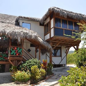 Azuluna Ecolodge Puerto López Exterior photo