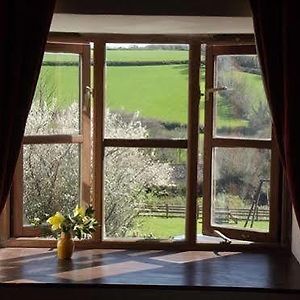 The Threshing House Hotell Liskeard Exterior photo