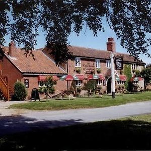 The Longham White Horse Hotell Dereham Exterior photo