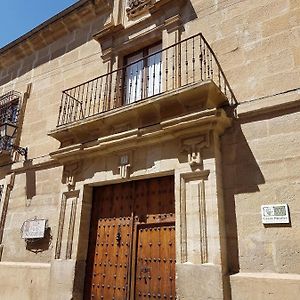 Casa Palacio Conde De Garcinarro Hotell Huete Exterior photo