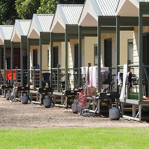 Victoria Lake Holiday Park Hotell Shepparton Exterior photo