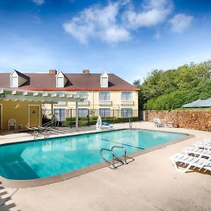 Red Lion Inn & Suites Auburn Exterior photo