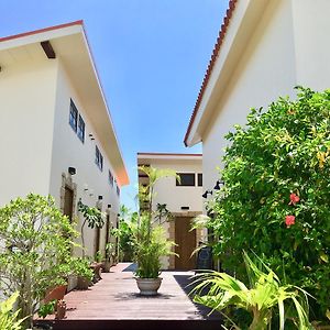 Wellness Pension Coco Hotell Ishigaki  Exterior photo