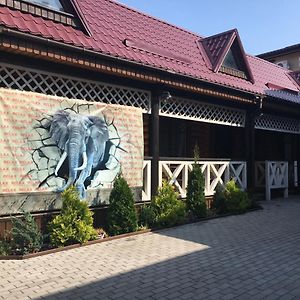 Hotel-Restaurant Complex Relax Zjytomyr Exterior photo