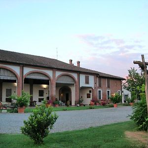 Agriturismo Campass Villa Castelvetro Piacentino Exterior photo