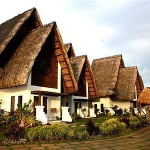 Playa Tropical Resort Hotel Currimao Exterior photo