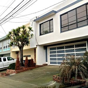 Hostel Style Shared Room Daly City Exterior photo