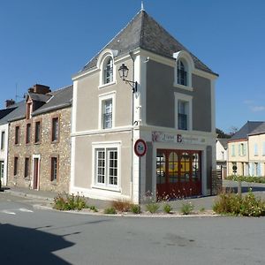 Beausejour Hotell Sainte-Suzanne  Exterior photo
