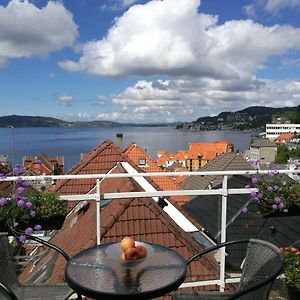Penthouse With Perfect Location And Spectacular View Leilighet Bergen Exterior photo
