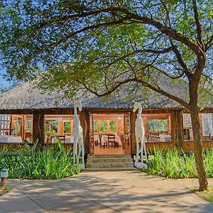 Karongwe River Lodge Hoedspruit Exterior photo