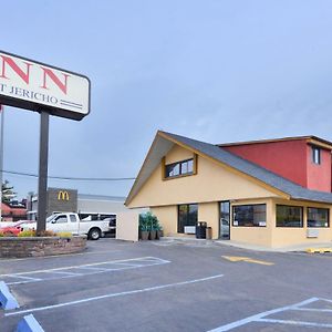 Inn At Jericho Exterior photo