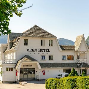 Øren Hotel Høyanger Exterior photo