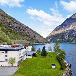 Lærdal Hotel Lærdalsøyri Exterior photo