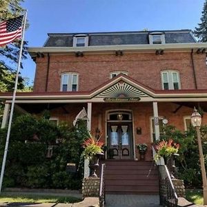 Bricktown Inn Haverstraw Exterior photo