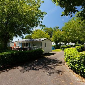 Camping Des Salines Hotell Salies-de-Béarn Exterior photo