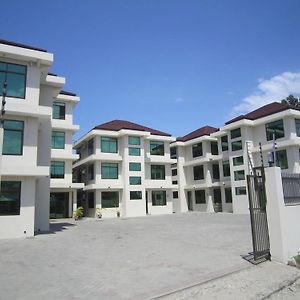 Fq Hotel Village Dar-es-Salaam Exterior photo
