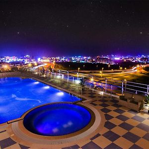 Al Murooj Grand Hotel Muskat Exterior photo