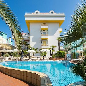 Park Hotel Pineta Caorle Exterior photo