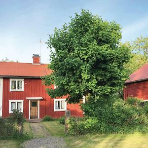 3 Bedroom Lovely Home In Vimmerby Exterior photo
