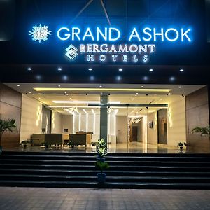 Grand Ashok Hotell Thanjavur Exterior photo