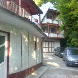 Casa Valea Iancului Sinaia Hotell Exterior photo