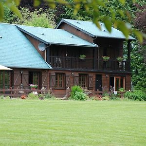 Spruce Lake Bed & Breakfast Sauviat-sur-Vige Exterior photo