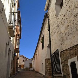 Hostal Restaurante San Millan Hotell Orihuela del Tremedal Exterior photo