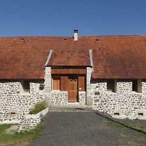 Le Bon Air Est Dans Le Pre Leilighet Champagnac  Exterior photo