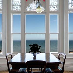 Bellevue By The Bay - Luxury Beach Pad, Panoramic Sea Views Leilighet Herne Bay Exterior photo