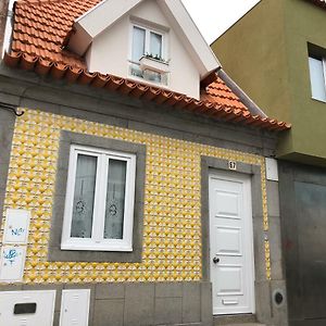 Yellow Tiled House Aveiro Exterior photo