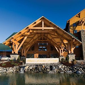 Hope Lake Lodge & Indoor Waterpark Cortland Exterior photo