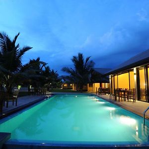 Melheim Beach Kalpitiya Hotell Exterior photo