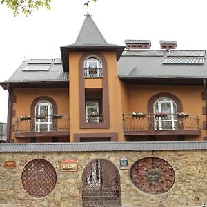 Sadyba Smotrytska Perlyna Hotell Kamenets-Podolsk Room photo