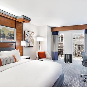 The Heathman Hotel Kirkland Room photo