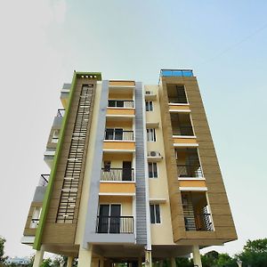 Oyo 7021 High Point Serviced Apartment Tiruchirappalli Exterior photo