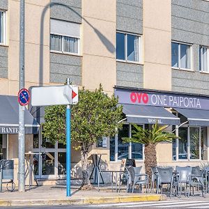 Oyo One Paiporta Hotell Exterior photo