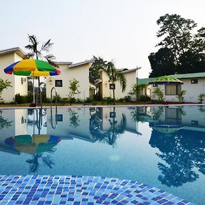 De Floresta Resort Rāmnagar Exterior photo