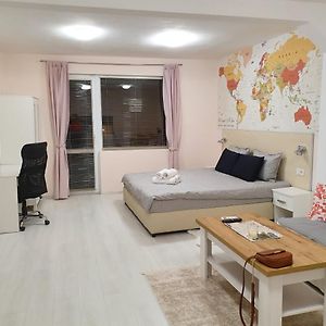 Malavi Top Center Deluxe Studio Ruse! Comfort&Clean! Leilighet Exterior photo