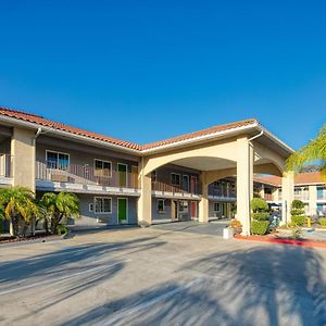 Signature Temecula Hotell Exterior photo