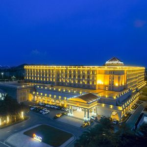 National Arts Resort Hotel Foshan Exterior photo