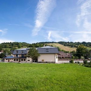 Penzion Krahule Hotell Kremnica Exterior photo