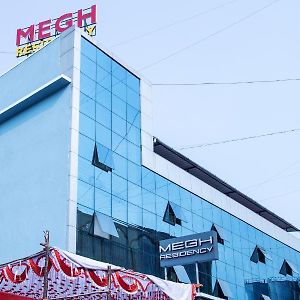 Megh Residency Hotell Navi Mumbai Exterior photo