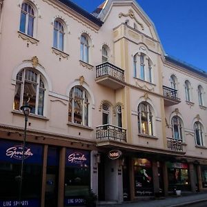 Grand Hotel Hønefoss Exterior photo