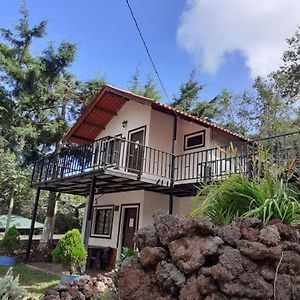 Bosques Del Tibet Hotell Cerro Verde Exterior photo