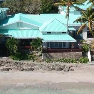 Bequia Beachfront Villa Hotel Friendship Exterior photo