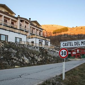 Albergo Parco Gran Sasso Castel del Monte  Exterior photo