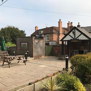 Bull Inn Reading Exterior photo