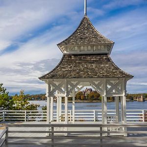 Bonnie Castle Resort & Marina Alexandria Bay Exterior photo