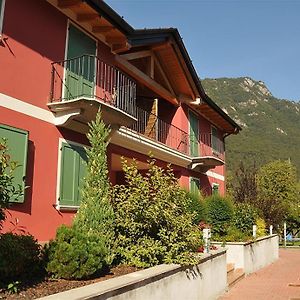 Vico Sweet Mountain View Hotell Crone Exterior photo
