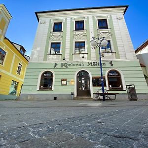 Penzion Mestan Hotell Jindřichův Hradec Exterior photo